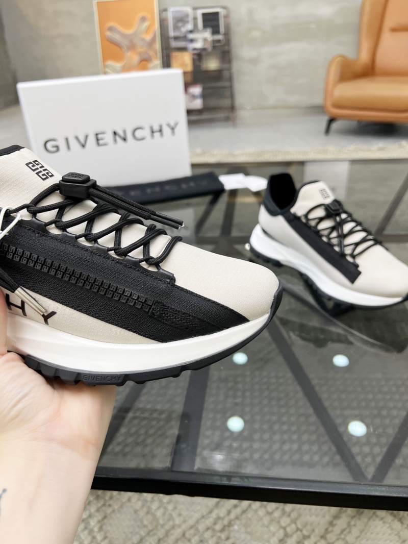 Givenchy Sneakers